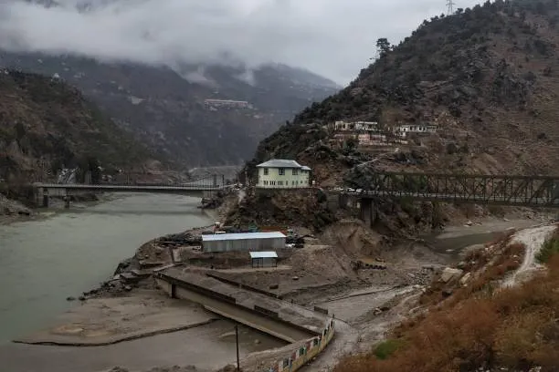 Chenab river canyon and bridges