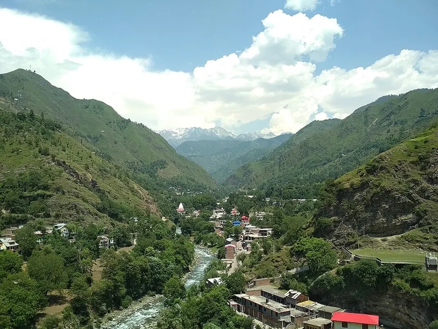 Mandi river and shrine valley view