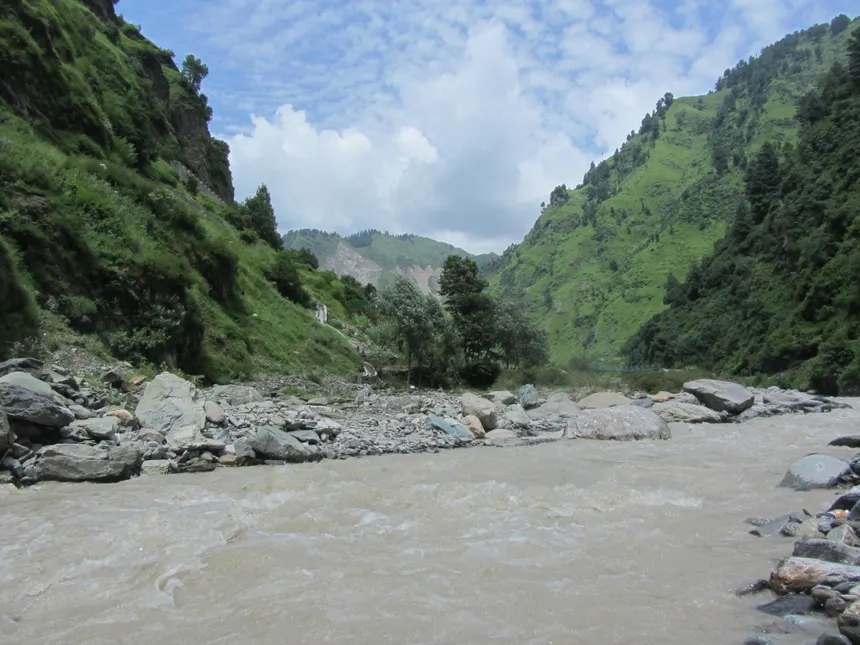 Ans river mountain gorge