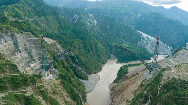 Chenab rail arch bridge construction